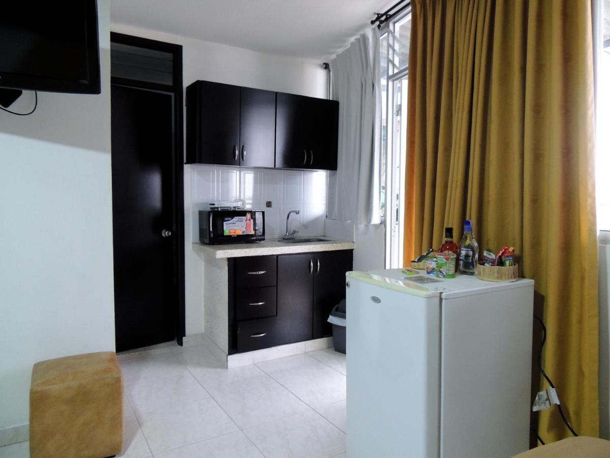 Hotel San Martin Армения Екстериор снимка